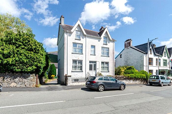 7 Bedroom Detached House For Sale In High Street, Llanberis, Caernarfon, Gwynedd, LL55