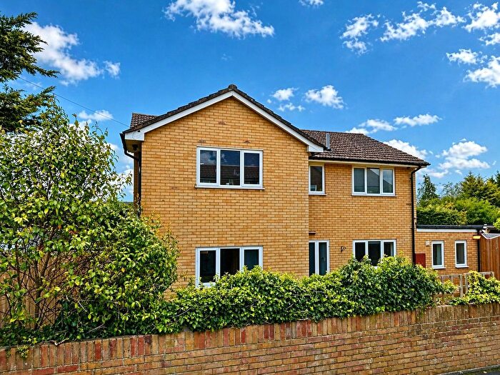 3 Bedroom Detached House For Sale In South Grove, Petworth, West Sussex, GU28
