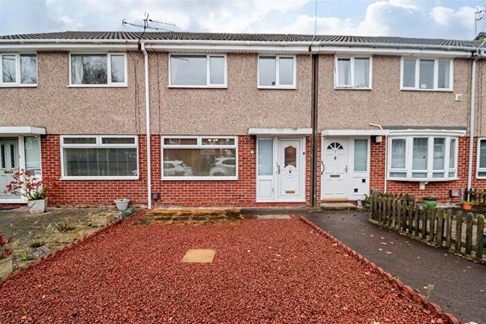 3 Bedroom Terraced House For Sale In Englefield Close, Newcastle Upon Tyne, NE3