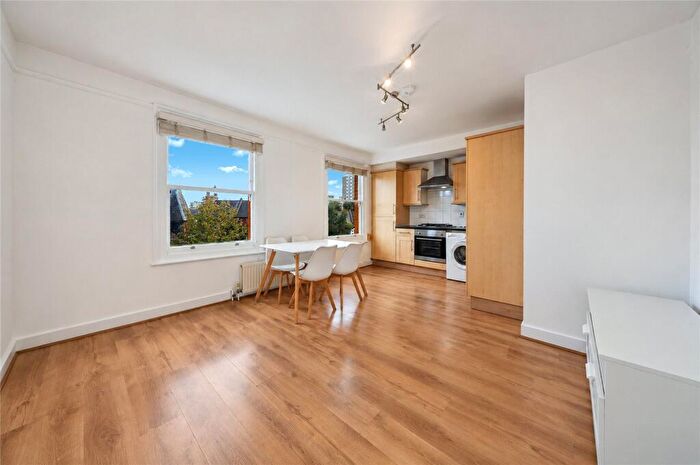 1 Bedroom Flat To Rent In Constantine Road, Hampstead, NW3