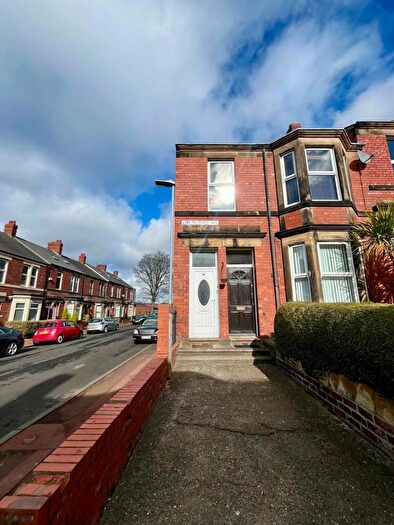 3 Bedroom Flat To Rent In Cotterdale Avenue, Gateshead, NE8