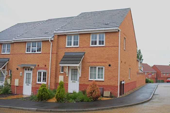 3 Bedroom End Of Terrace House To Rent In Saxon Shore Road, Portsmouth, PO6