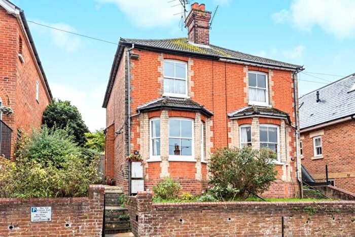 3 Bedroom Semi-Detached House For Sale In Guildford, Surrey, GU1