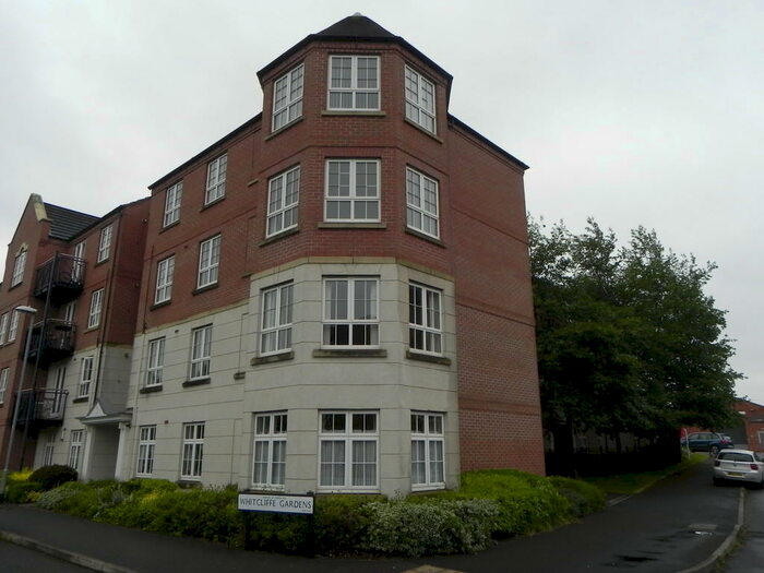 3 Bedroom Apartment To Rent In Whitcliffe Gardens, West Bridgford, NG2