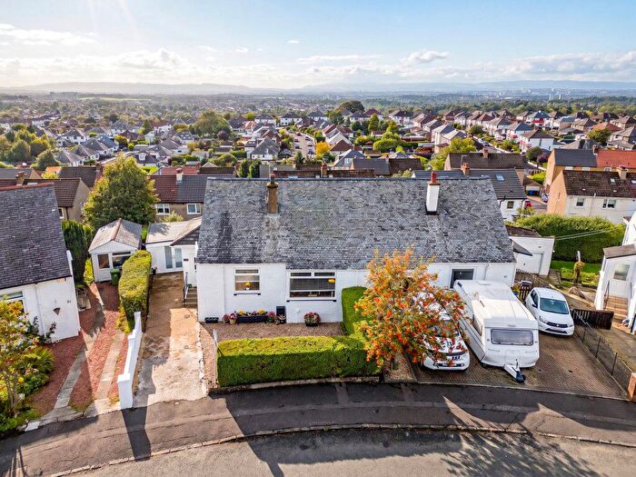 4 Bedroom Semi-Detached Bungalow For Sale In Mansefield Crescent, Clarkston, G76