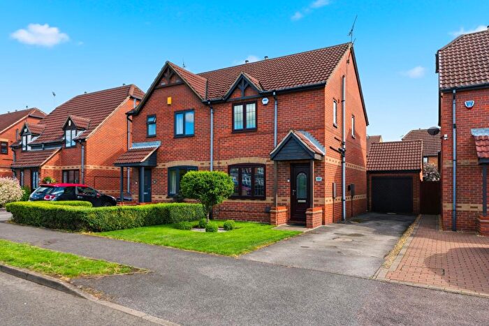 3 Bedroom Semi Detached House For Sale In Horsehead Lane, Bolsover, S44