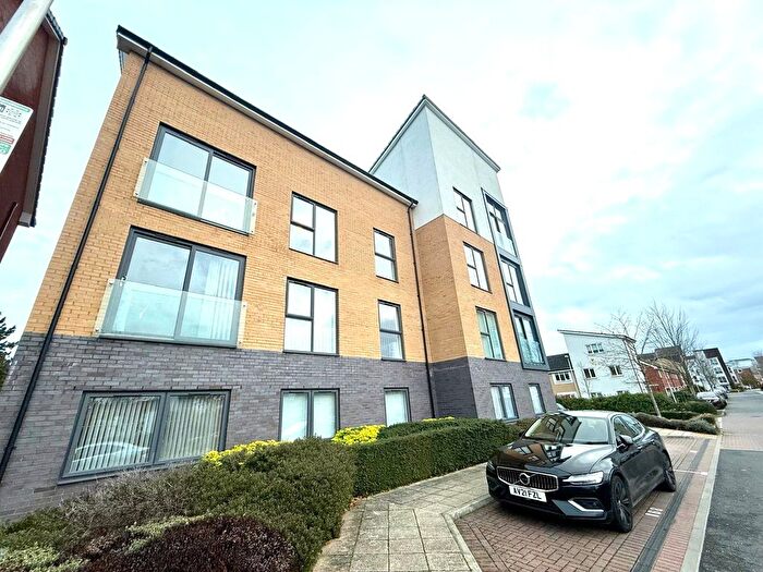 1 Bedroom Flat For Sale In Longships Way, Reading, Berkshire, RG2