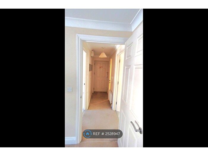 2 Bedroom Flat To Rent In Ipswich, Ipswich, IP4