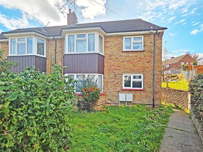 1 Bedroom House For Sale In Mungo Park Road, Gravesend, DA12