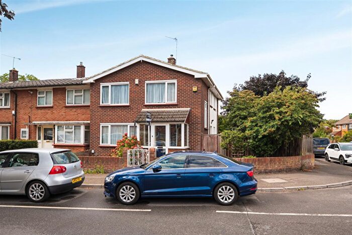 3 Bedroom End Of Terrace House For Sale In Sipson Road, West Drayton, UB7