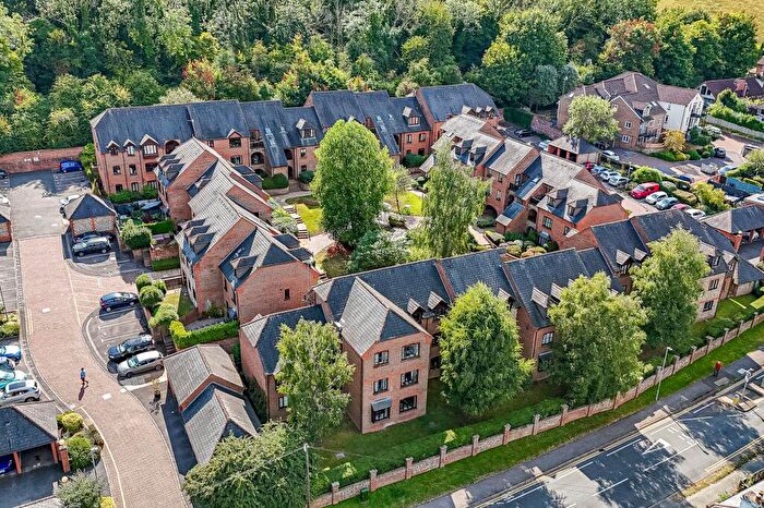 1 Bedroom Flat For Sale In Kingsmead Road, Dolphin Court Kingsmead Road, HP11