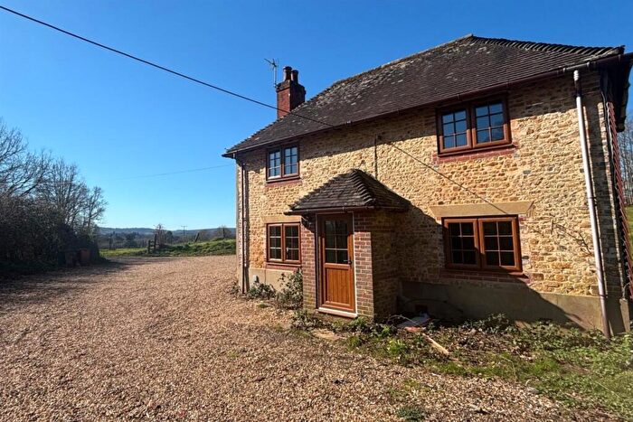 3 Bedroom Detached House To Rent In Dangstein Farm Cottage, Rogate, GU31