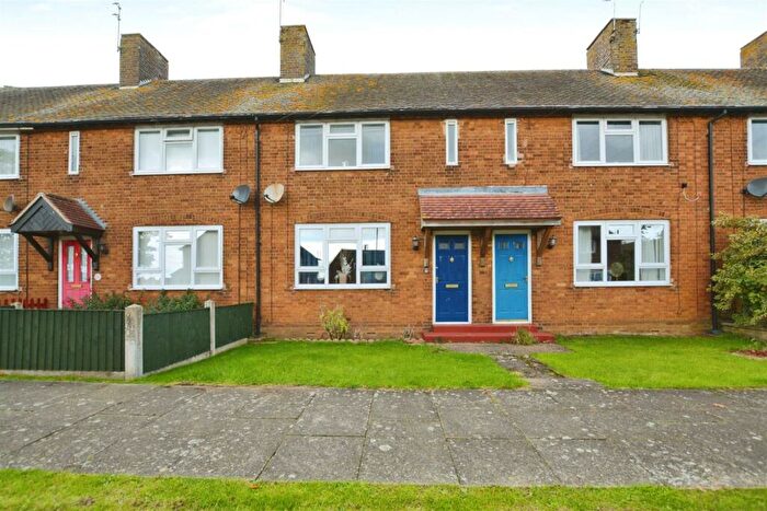 2 Bedroom Terraced House For Sale In Bircham Crescent, Kirton Lindsey, DN21