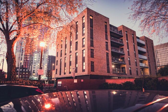 2 Bedroom Flat To Rent In Tennant Street Lofts, Tennant Street, Birmingham, West Midlands, B15