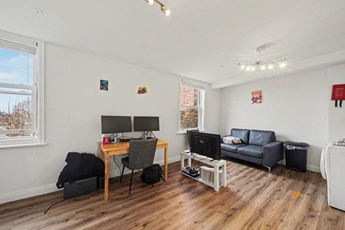 1 Bedroom Flat To Rent In Flat, Lexham Gardens, London, W8