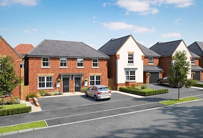 3 Bedroom End Of Terrace House For Sale In Meadowsweet Avenue, Stafford, ST16