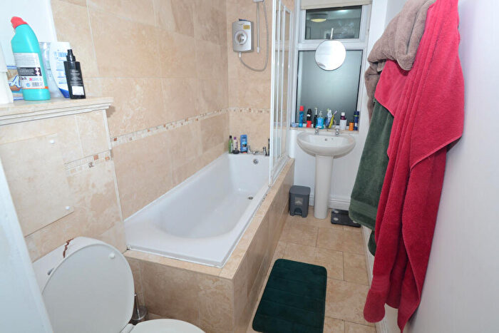 6 Bedroom Detached House To Rent In Furness Road, Fallowfield, Manchester, M14