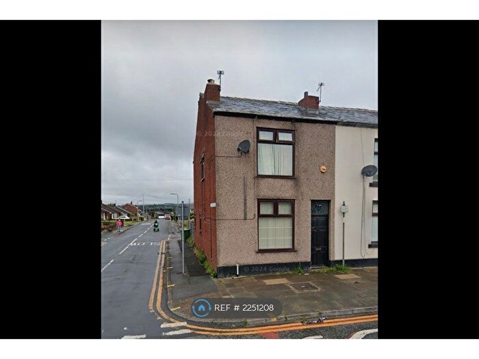 3 Bedroom End Of Terrace House To Rent In Walmersley Road, Bury, BL9