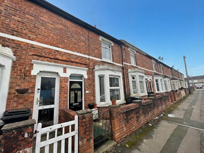 2 Bedroom Terraced House To Rent In Kembrey Street, Swindon, SN2