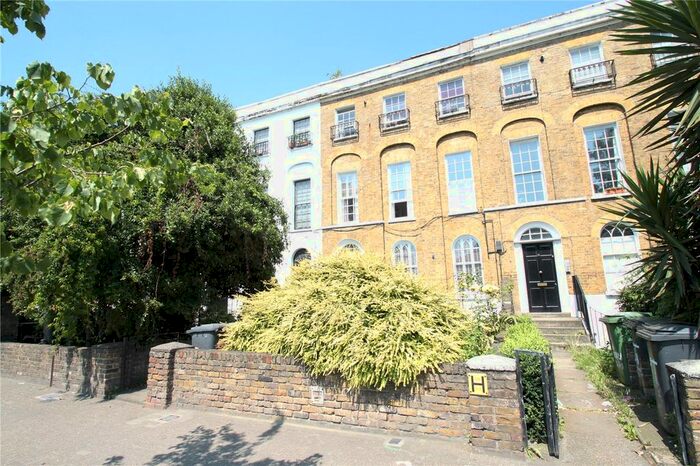 1 Bedroom Flat To Rent In New Cross Road, New Cross, London, SE14