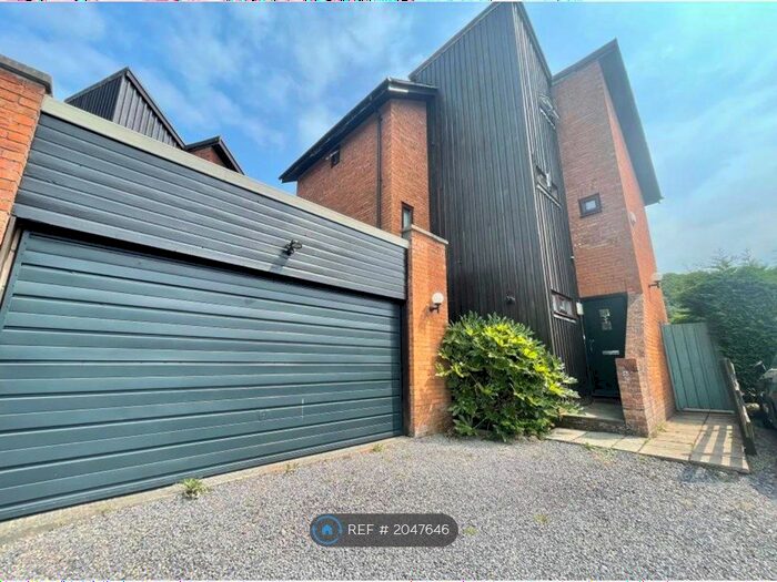 4 Bedroom Detached House To Rent In Bellhouse Walk, Bristol, BS11