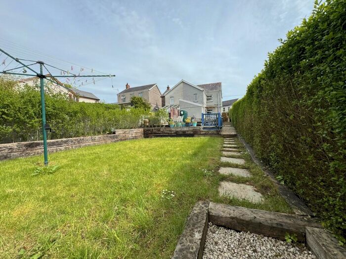 3 Bedroom Semi-Detached House For Sale In Thornhill Road, Cwmgwili, Llanelli, Carmarthenshire., SA14