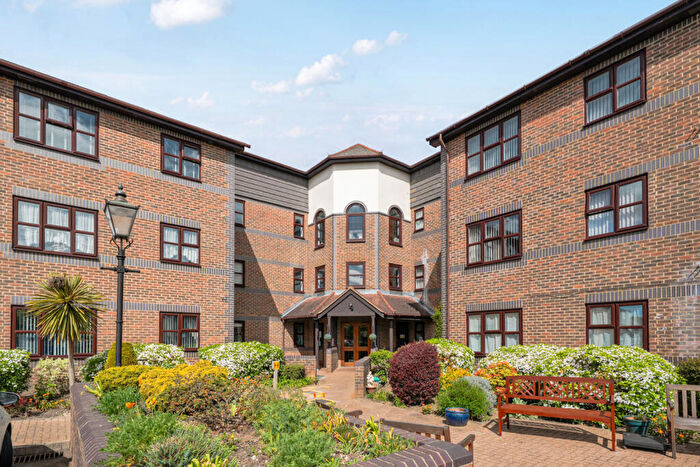 1 Bedroom Apartment For Sale In Pincott Road, Bexleyheath, DA6