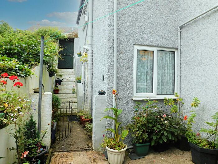 2 Bedroom Town House To Rent In Green Bank, Ulverston, LA12