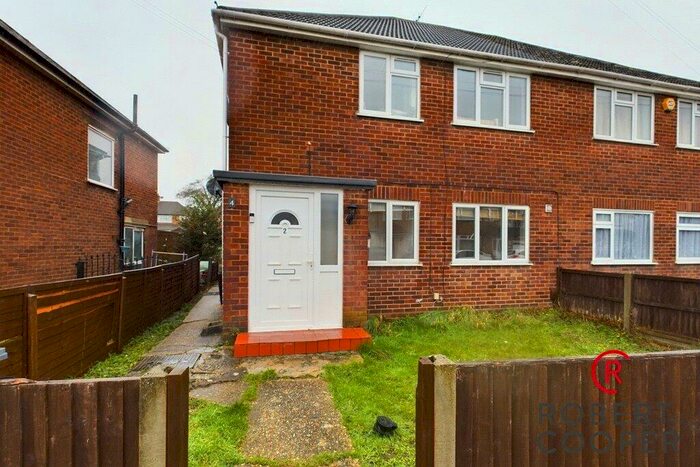 2 Bedroom Apartment To Rent In Primrose Gardens, South Ruislip, HA4