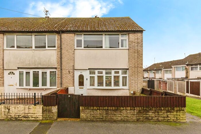 3 Bedroom End Of Terrace House For Sale In Alt Walk, Winsford, CW7