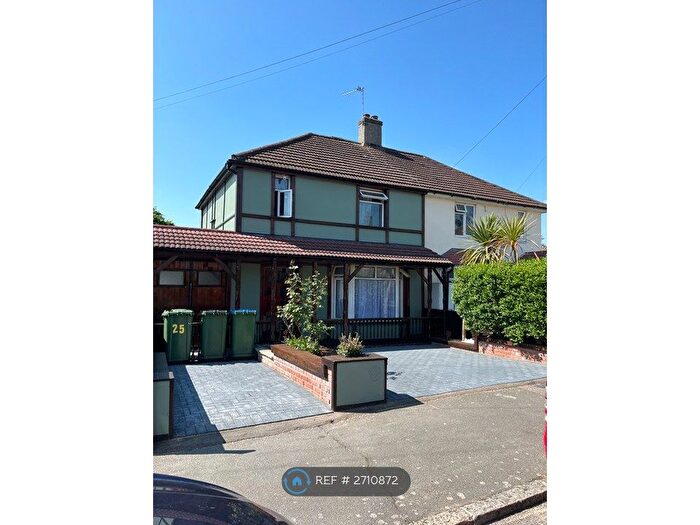 3 Bedroom Semi Detached House To Rent In Appleton Road, London, SE9