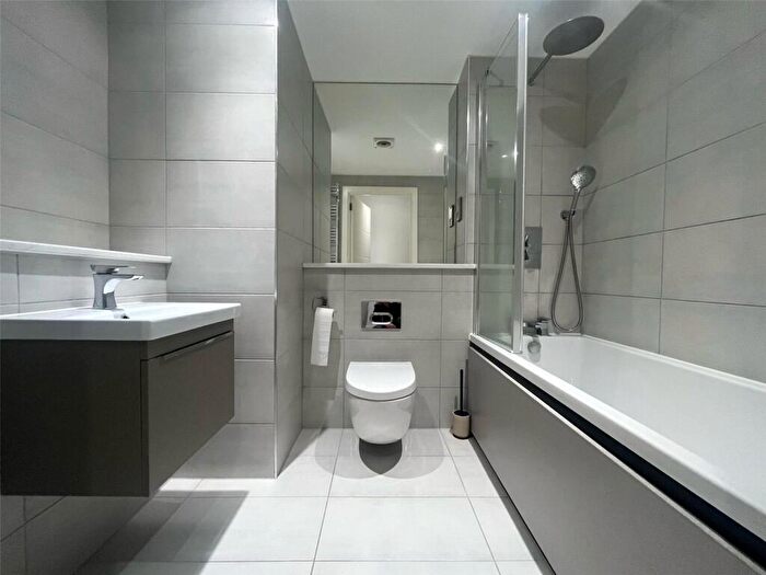 1 Bedroom Flat To Rent In Streetsbrook Road, Solihull, West Midlands, B91