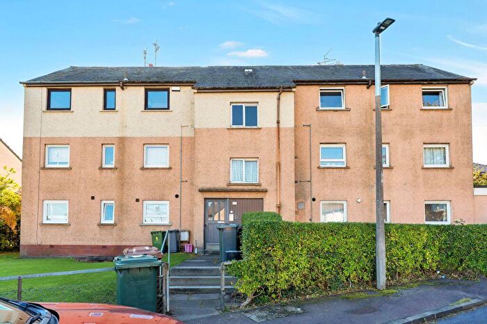 2 Bedroom Flat For Sale In / St Katharine's Crescent, Liberton, Edinburgh, EH16