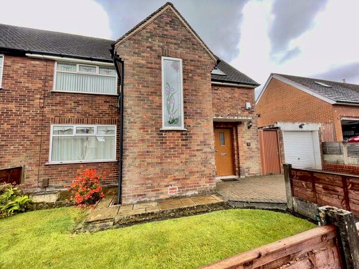3 Bedroom Semi-Detached House To Rent In Dene Bank, Bromley Cross, Bolton, Lancashire. ** Available Now **, BL2