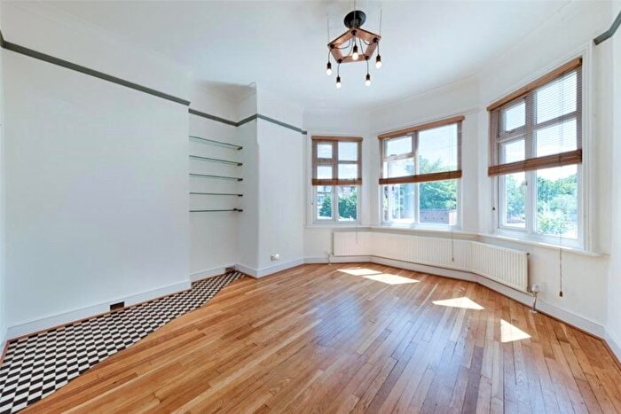 2 Bedroom Apartment To Rent In Anson Road, Willesden, London, NW2