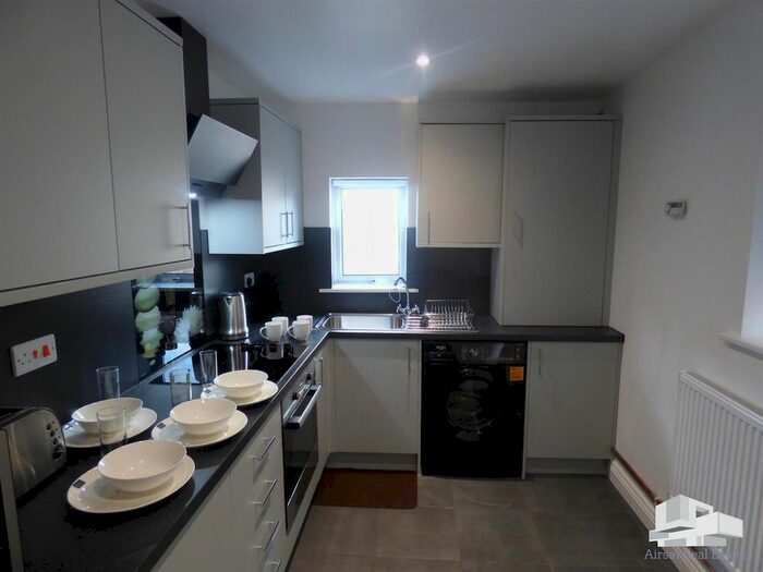 4 Bedroom Terraced House To Rent In Villiers Road, Easton, Bristol, BS5