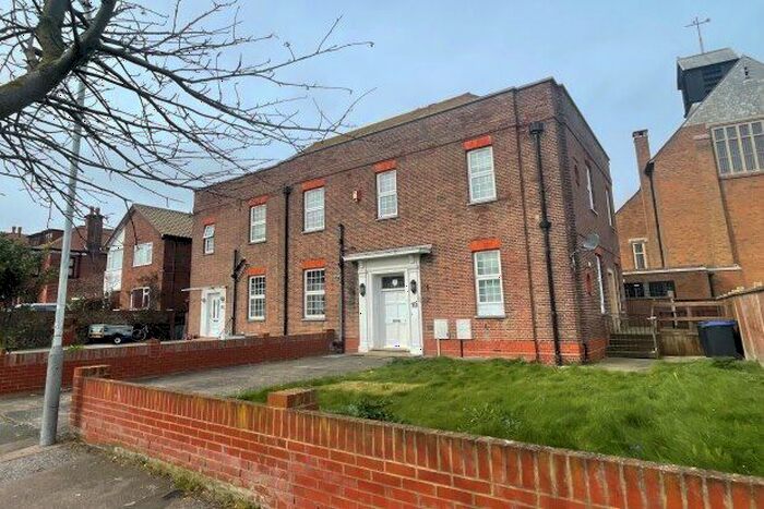 4 Bedroom Property To Rent In Devonshire Gardens, Margate, CT9