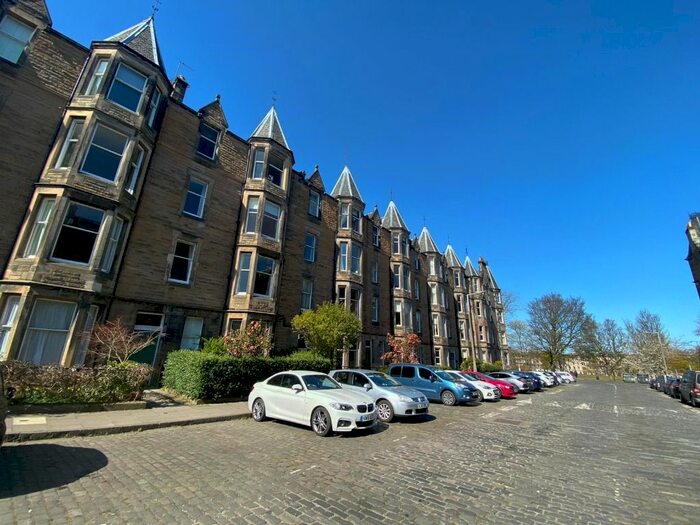 3 Bedroom Flat To Rent In Marchmont Street, Marchmont, Edinburgh, EH9