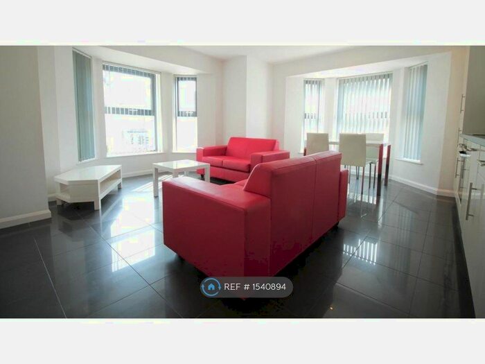 1 Bedroom Flat To Rent In Richmond Square, Cardiff, CF24