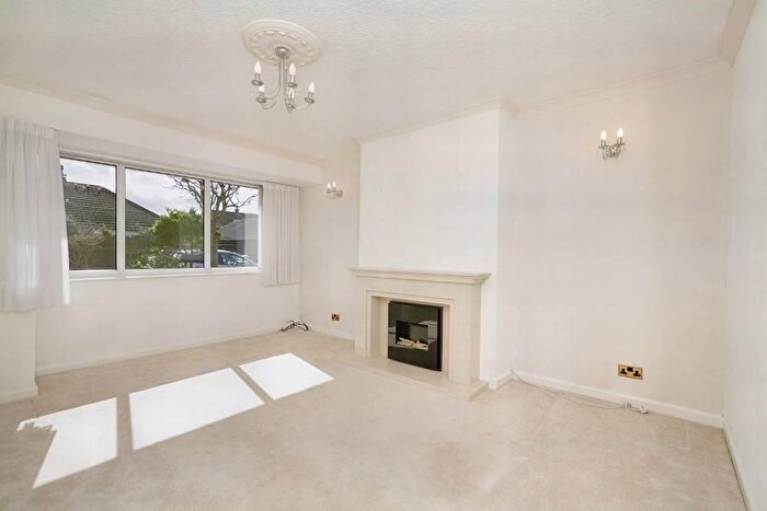 2 Bedroom Bungalow For Sale In Sandicroft Avenue, Hambleton, FY6