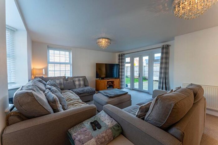 6 Bedroom Detached House For Sale In Jasper Tudor Crescent, Llanfoist, Abergavenny, NP7