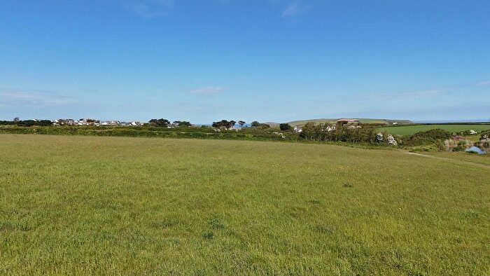 3 Bedroom Detached House For Sale In Towan Road, Cornwall Collection, PL28