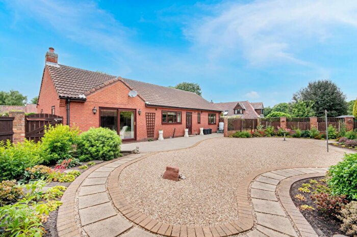 3 Bedroom Detached Bungalow For Sale In Barnby Moor, Retford, DN22