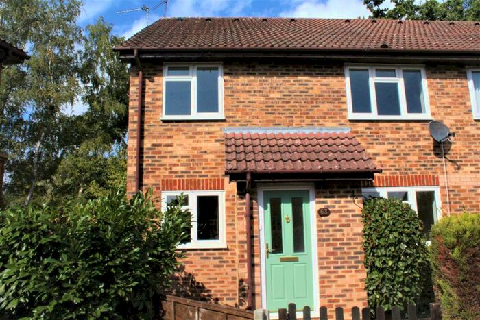 2 Bedroom End Of Terrace House To Rent In Netherhouse Moor, Fleet, Hampshire, GU51
