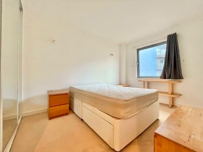 1 Bedroom Flat To Rent In Deals Gateway, SE8