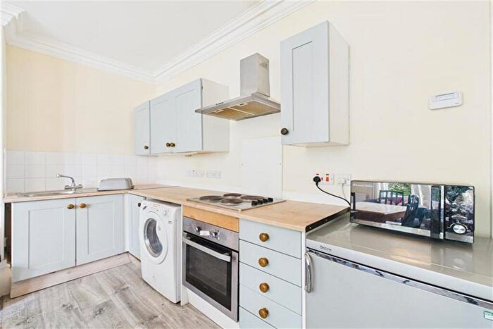 4 Bedroom Property To Rent In Jesmond, Newcastle Upon Tyne, NE2