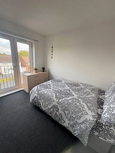 Studio To Rent In Essington Way, Wolverhampton, WV1