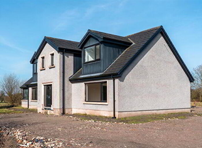 5 Bedroom Detached Chalets For Sale In Seven Mile Straight, Crumlin, BT29