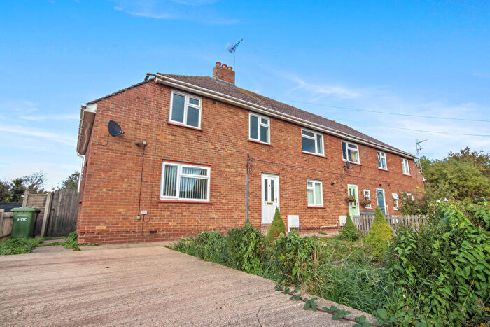 3 Bedroom Semi-Detached House For Sale In Ashbeach Road, Ramsey St Marys, Huntingdon, Cambridgeshire, PE26