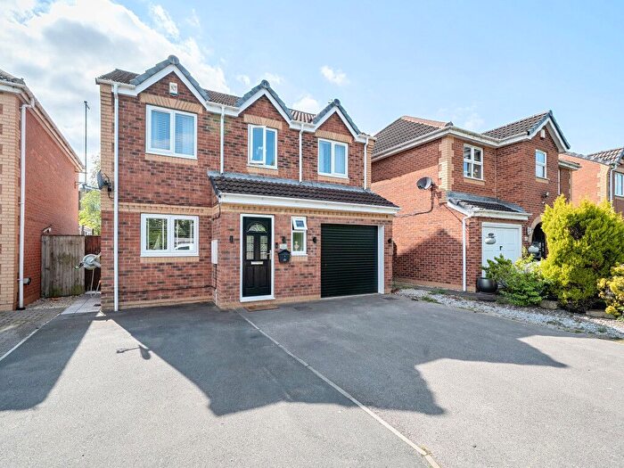4 Bedroom Detached House For Sale In Beverley Close, Normanton, West Yorkshire, WF6